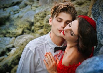 The “Dating ROI” – Why Hiring a Consultant Is the Best Investment You’ll Ever Make