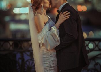 The “Dating ROI” – Why Hiring a Consultant Is the Best Investment You’ll Ever Make