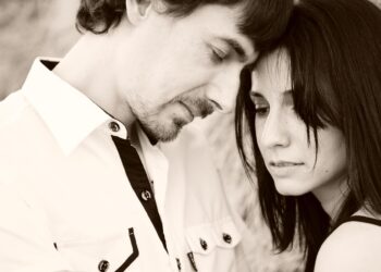 Why Being Single in Your 30s Is Your Secret Superpower – and How to Use It