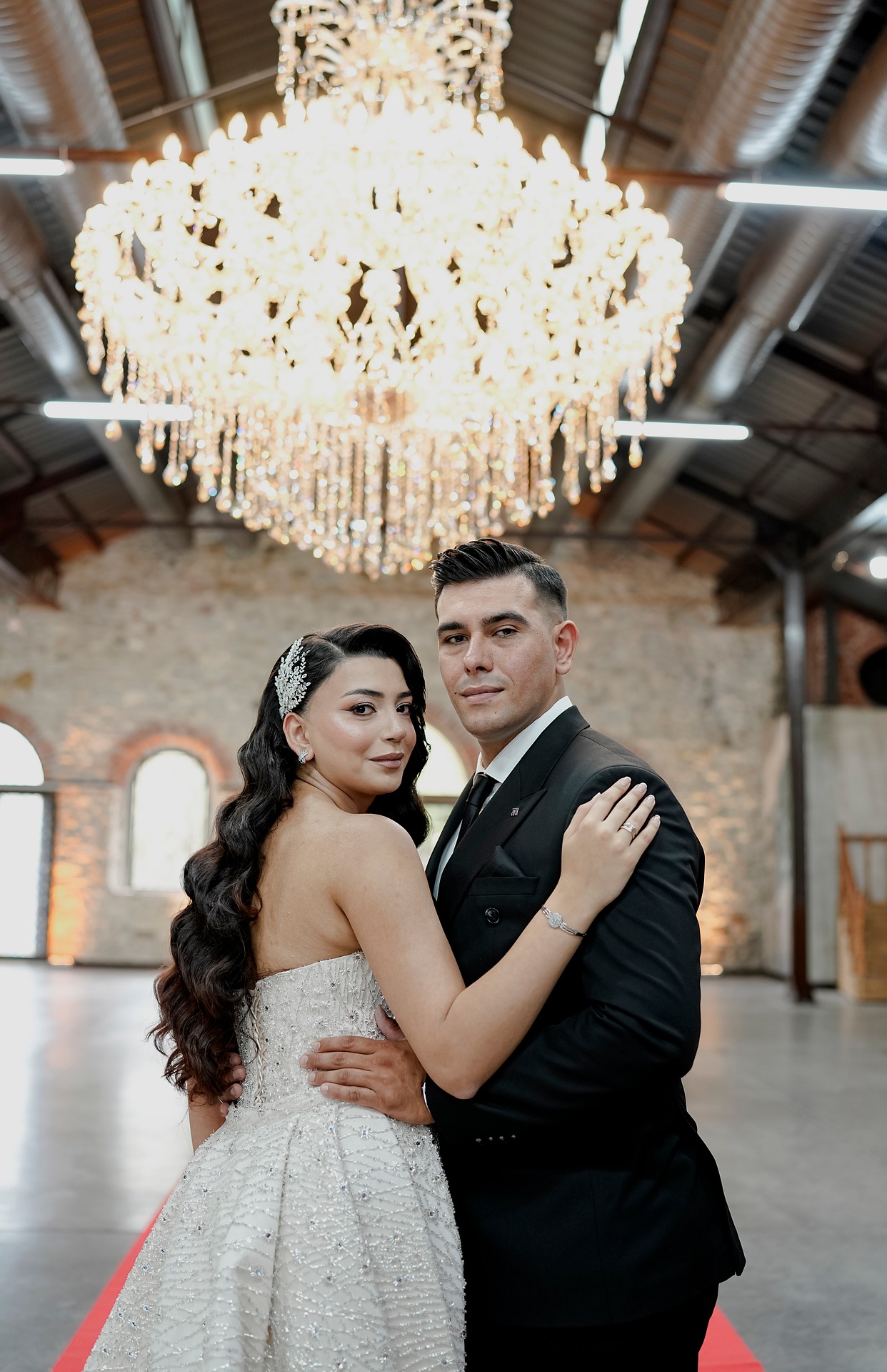 The Ultimate Profile Makeover – How to Get 10x More Matches on Any Dating App