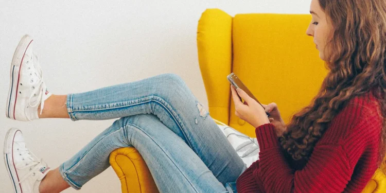 I Tried 5 Dating Apps in 2026 — And Only One Was Worth It
