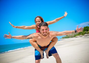 The “Dating Fatigue” Fix – Why You’re Exhausted by the Apps (And How to Find Love Without Burning Out)