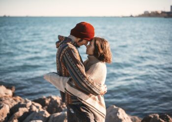  A Day in the Life of a Man Preparing for a First Date – Every Thought, Every Doubt, Every Decision