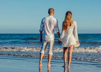  The 5?Stage First Date Blueprint – From Swipe to Second Kiss