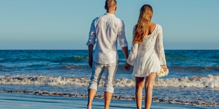 I Went on 100 Dates in One Year – Here’s What I Learned About Women, Love, and Myself
